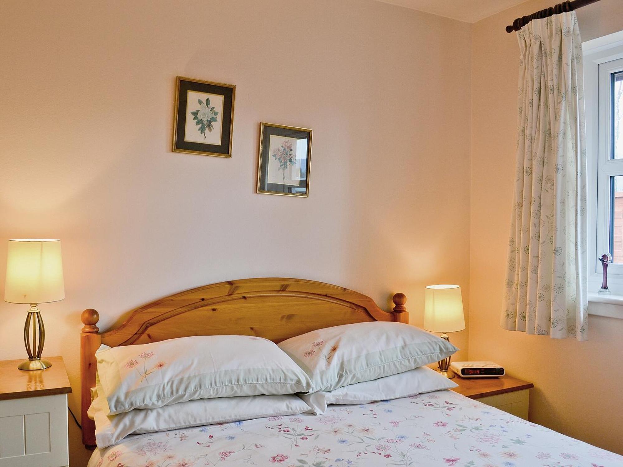 Glenrothay Villa อาวีมอร์ ภายนอก รูปภาพ