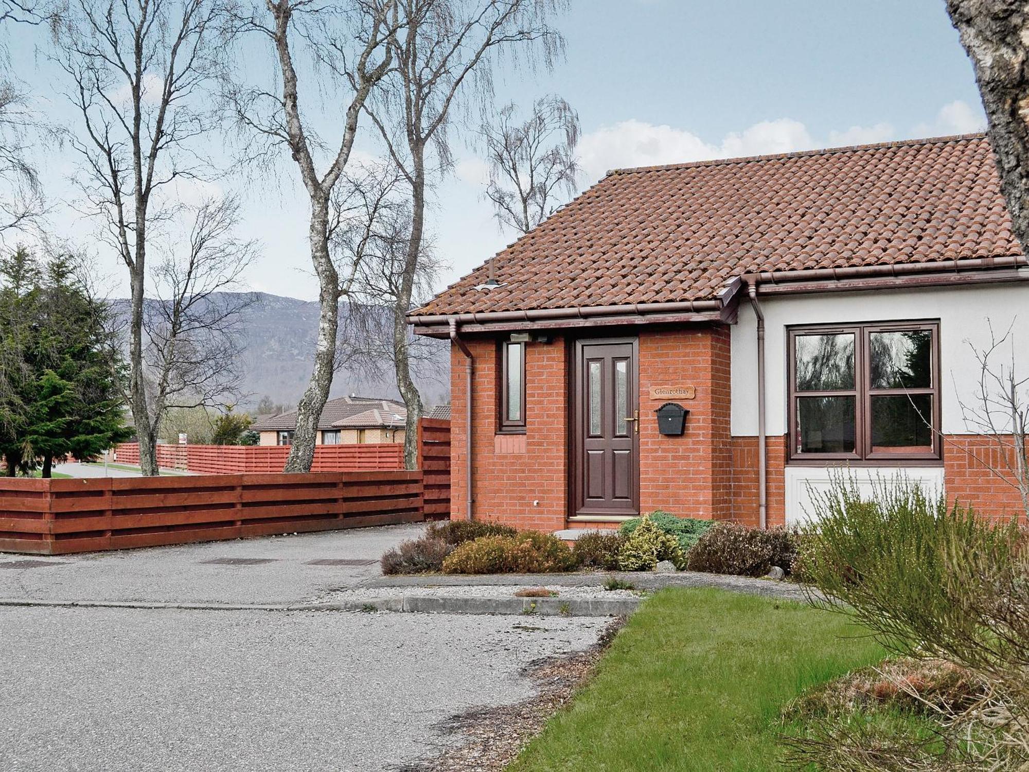 Glenrothay Villa อาวีมอร์ ภายนอก รูปภาพ